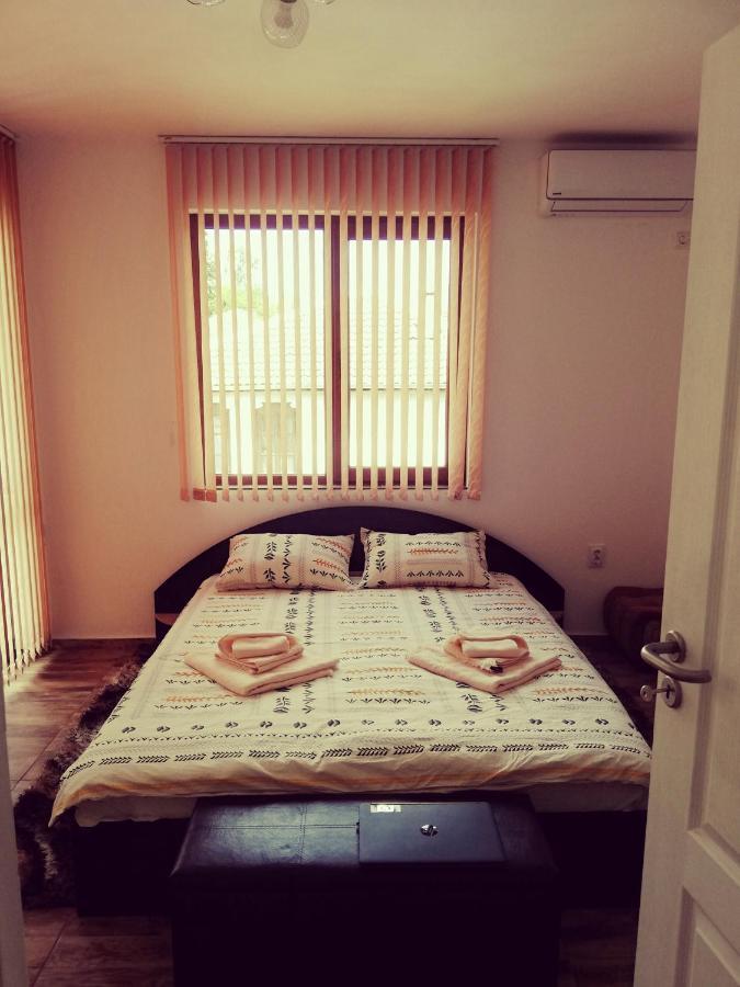 Petrov Apartment Tryavna Extérieur photo