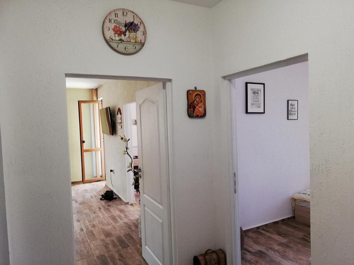 Petrov Apartment Tryavna Extérieur photo