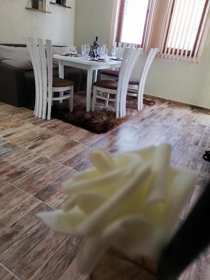 Petrov Apartment Tryavna Extérieur photo