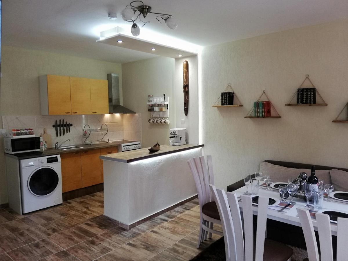 Petrov Apartment Tryavna Extérieur photo